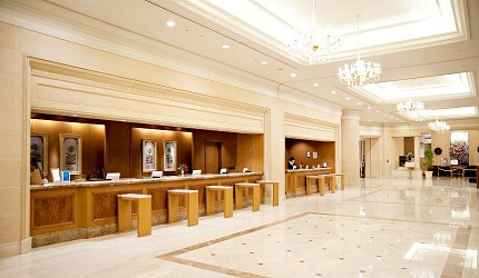 東京台場日航大酒店接待櫃檯
