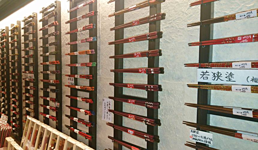 東京筷子專賣店「銀座夏野」來自各大漆器產地的筷子