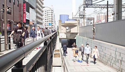 地下道「We Road」可通往東口
