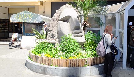 澀谷代表性地標之一「摩艾像」