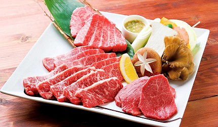 札幌車站周邊品嚐北海道和牛與海鮮推薦「YAKINIKU BAR TAMURA」的燒肉照片