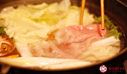 東京新宿享用A5黑毛和牛鐵板燒涮涮鍋「新宿 PANDORA」的涮涮鍋