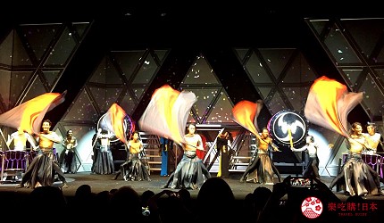日本東京新宿和太鼓「萬華響」公演現場表演畫面