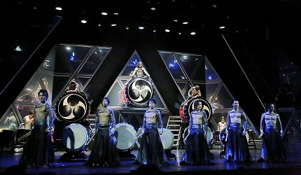 日本東京新宿和太鼓「萬華響」公演打鼓全員畫面