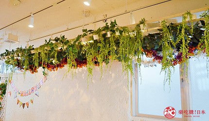 東京原宿貓頭鷹咖啡廳推薦「貓頭鷹庭園」的內花草