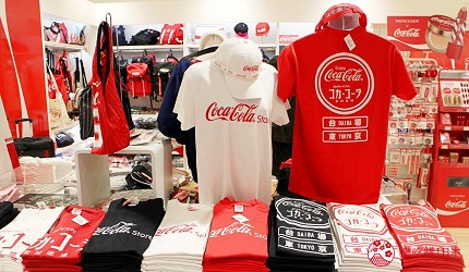台場景點aqua city逛街購物Coca-Cola Store
