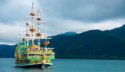 箱根的海盜船
