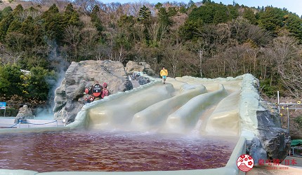 日本親子景點推薦推介箱根穿泳衣也能泡的合家歡溫泉水上樂園箱根小涌園 Yunessun的大型滑水道 Rodeo Mountain